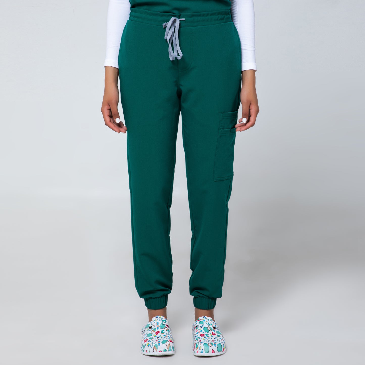 YUHON Female Scrubs Set In Stock (FT042 + FP029)