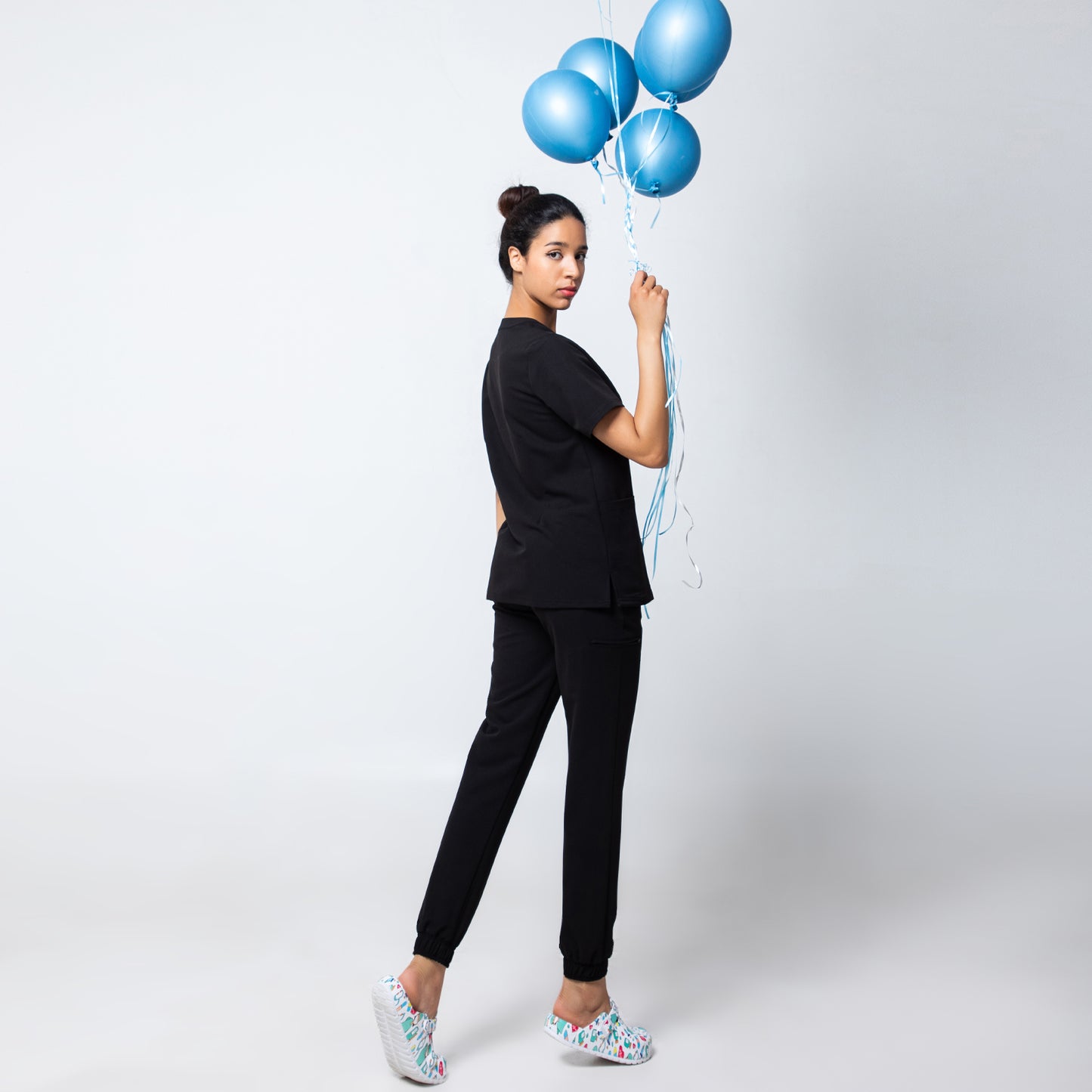 YUHON Female Scrubs Set In Stock (FT001 + FP001)