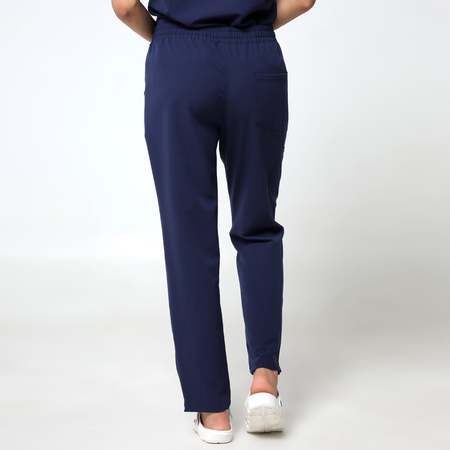 YUHON Female Scrubs Set In Stock (FT027 + FP015)